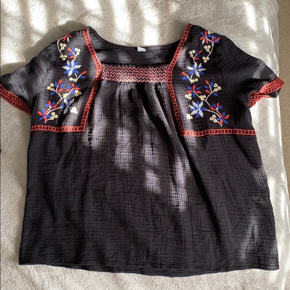 Old Navy Tops - Embroidered Blouse